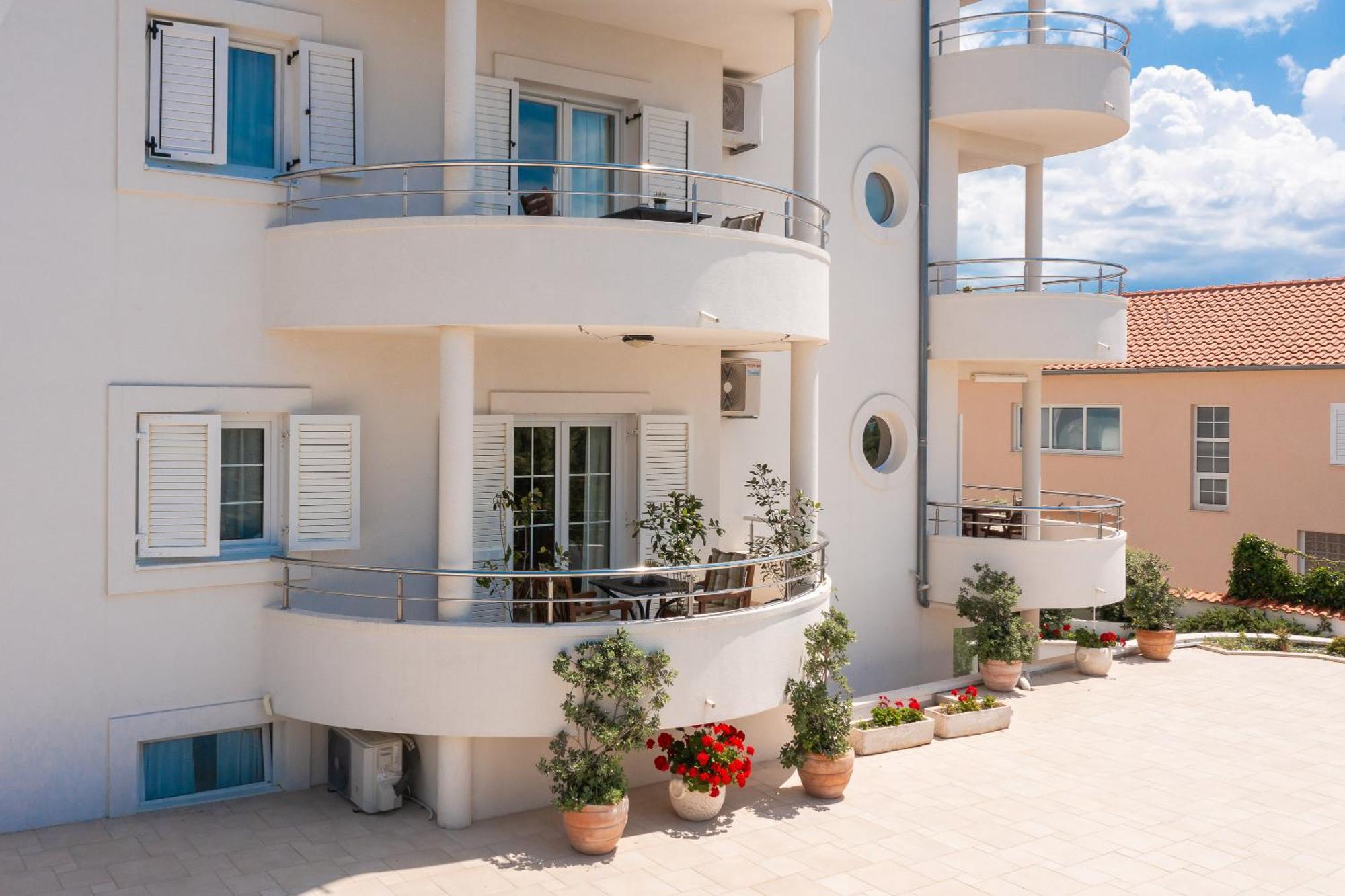 Sea View Apartments Tihi II โวดีเซ ภายนอก รูปภาพ
