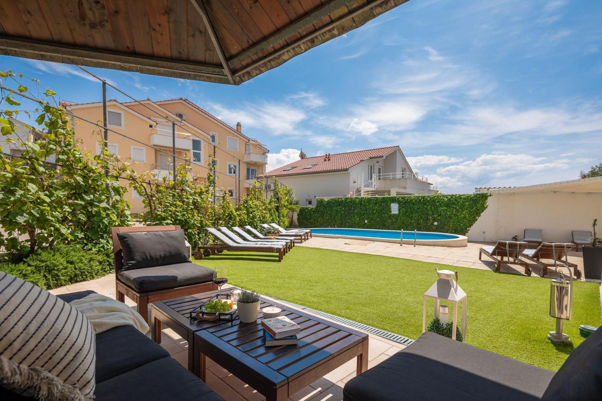 Sea View Apartments Tihi II โวดีเซ ภายนอก รูปภาพ