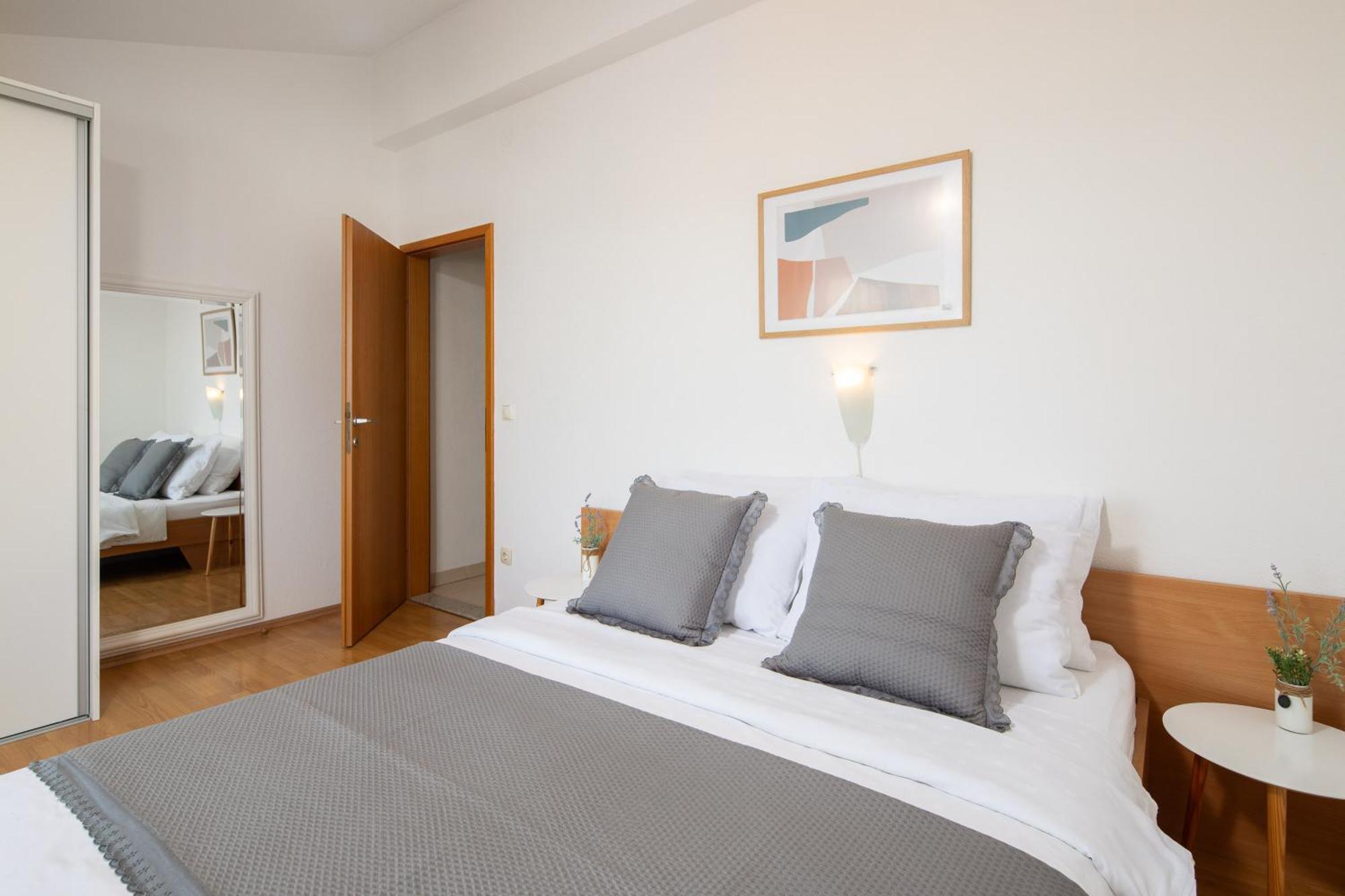 Sea View Apartments Tihi II โวดีเซ ภายนอก รูปภาพ