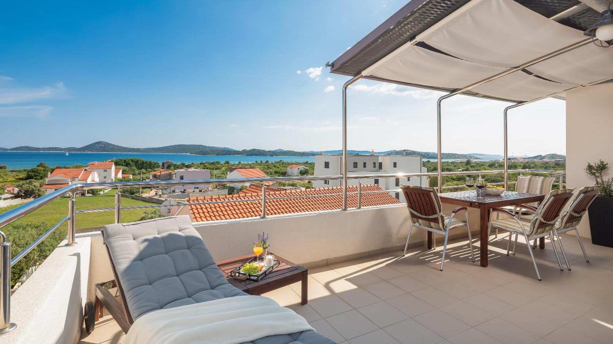 Sea View Apartments Tihi II โวดีเซ ภายนอก รูปภาพ